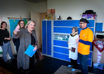 Staatssecretaris Broekers-Knol bezoekt TussenVoorziening