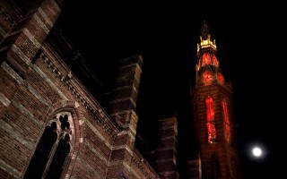Red Wednesday: kerken kleuren rood voor geloofsvrijheid