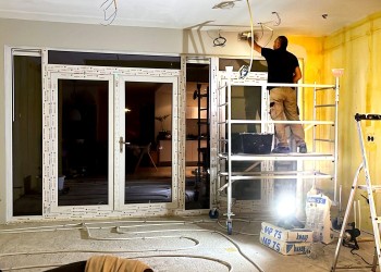 Stop de Strafbaarstelling, aflevering 'Van mogen blijven naar meehelpen bouwen'