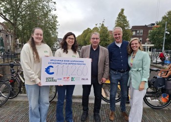 Extreemrechts protest: ruim € 110.000 voor vluchtelingen